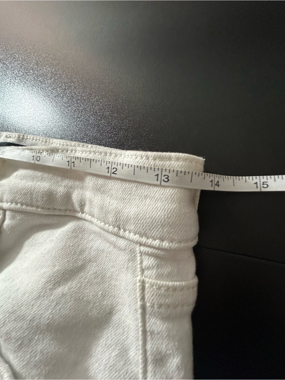 Veronica Beard Carly Kick Flare White Jeans Size 28 High Rise Raw Hem Vacation - Picture 6 of 7